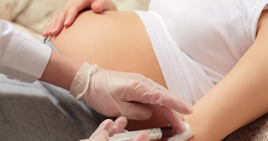 CDC Says All Pregnant Women Should Get Vaccinated Against Whooping Cough