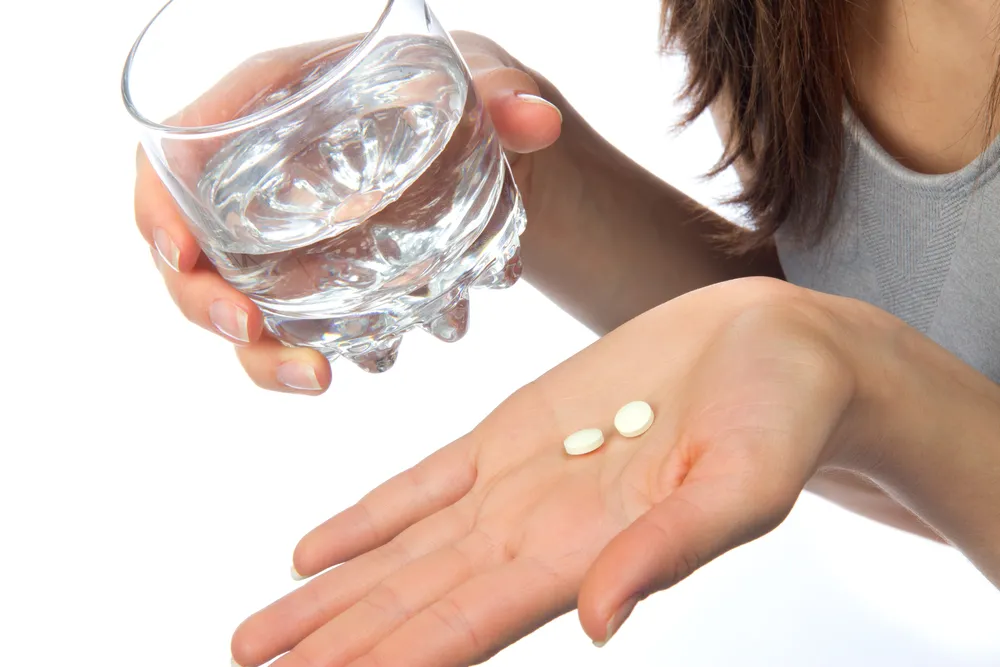 Aspirin, Ibuprofen Reduce Risk of Colon Cancer
