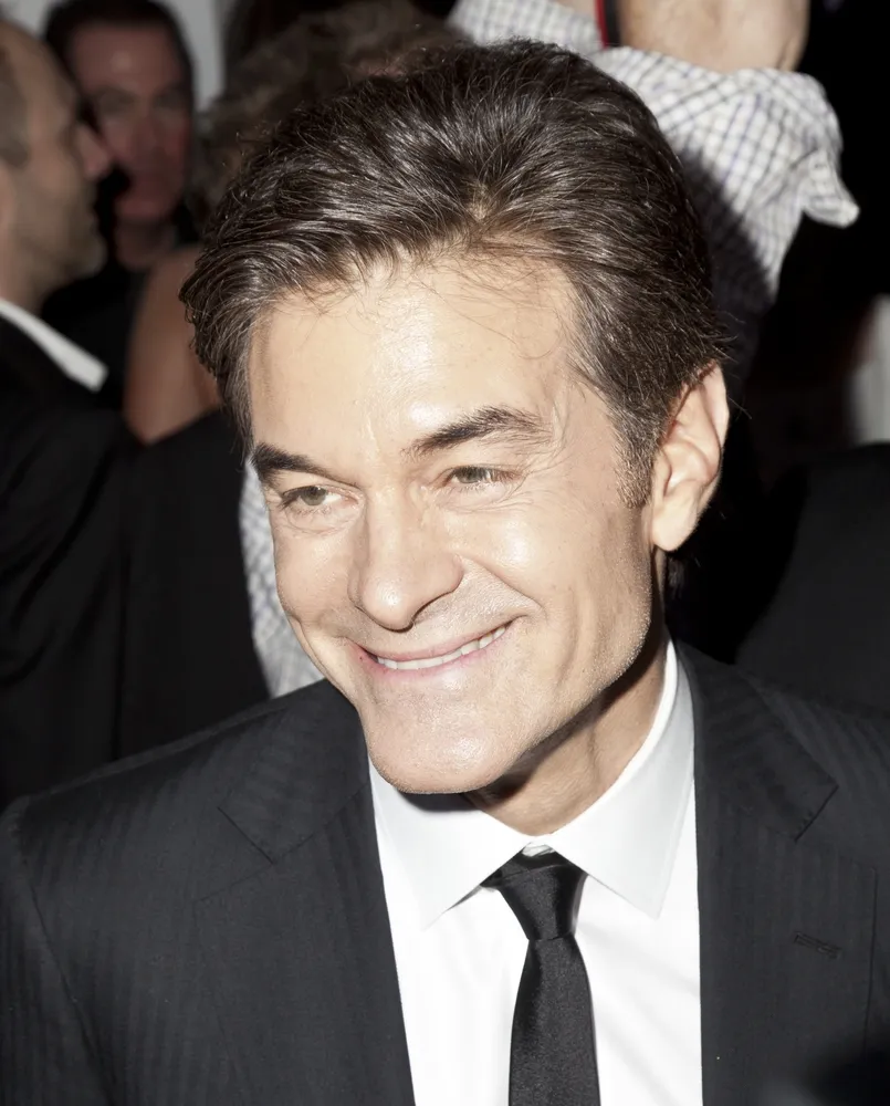 Dr. Oz Reveals “Anti-Aging Secret” That Makes You Look Decades Younger!