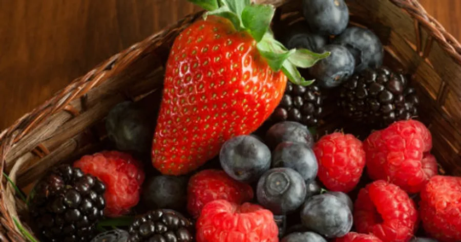 Berry Eating is Good For the Heart
