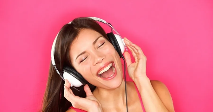 Avoid Listening to MP3 Players For More Than One Hour Each Day: WHO