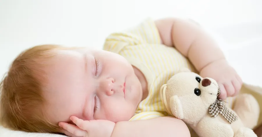 10 Effektive Tipps, um Ihr Baby zum Schlafen zu bringen