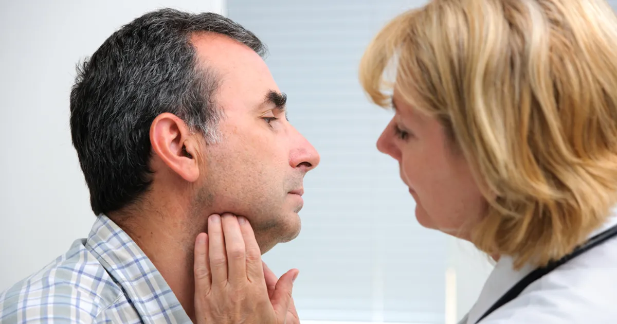 Häufige Anzeichen von Halsentzündungen mit Streptokokken - ActiveBeat ...