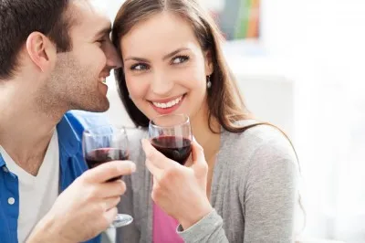 couple drinking wine