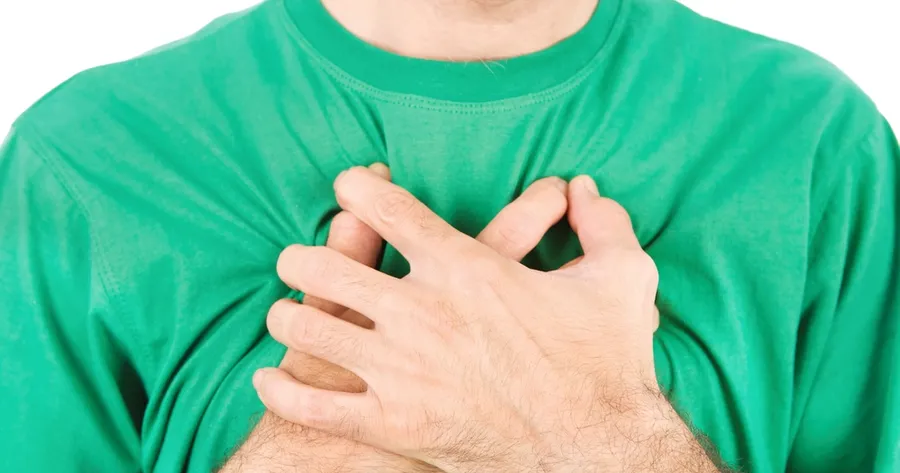 8 Signes D’un Battement de Cœur Irrégulier