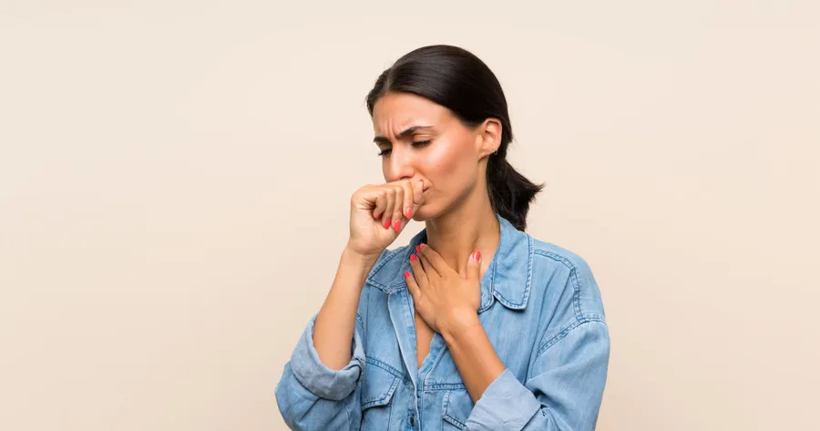 15 razões comuns por trás dessa tosse teimosa