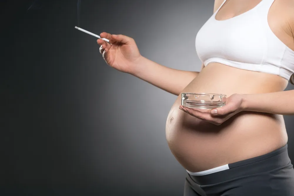 Nicotine Replacement Therapy Presents Problems for Pregnant Women, Study Suggests