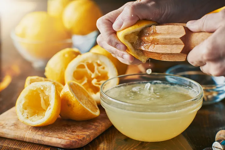 Lemon juice outlet liver