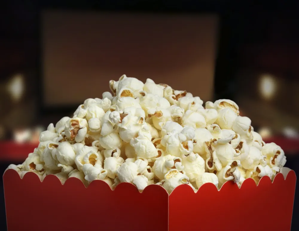 Gli 8 Snack Peggiori da Sgranocchiare al Cinema