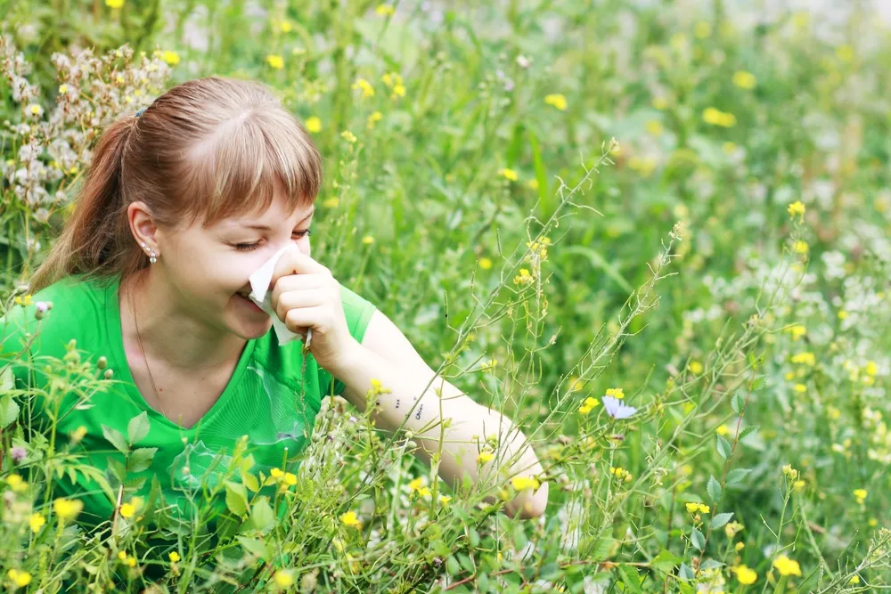 10 formas en las que agrava sus alergias