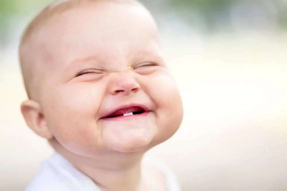 The 6 Health Benefits of Laughter