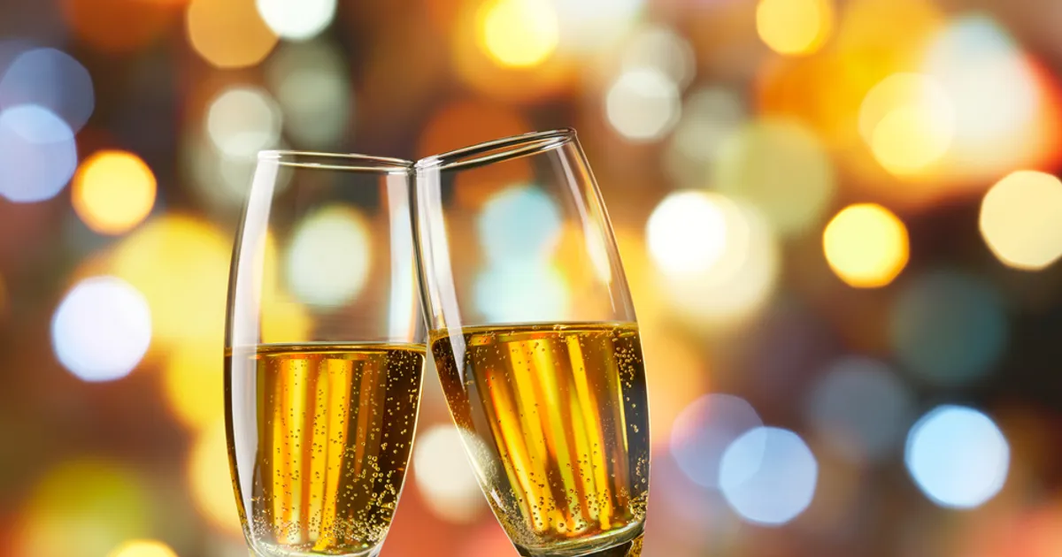 Champagne vs. Wine Which is Healthier? ActiveBeat Your Daily Dose of Health Headlines