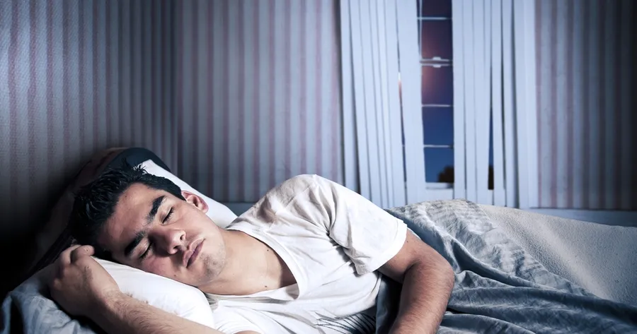 Die 9 gesundheitsfördernden Wirkungen von Schlafen