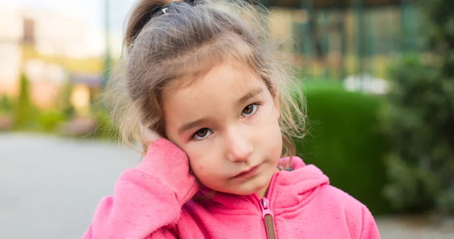 Tipps zur Linderung einer schmerzhaften Ohrinfektion bei Kindern