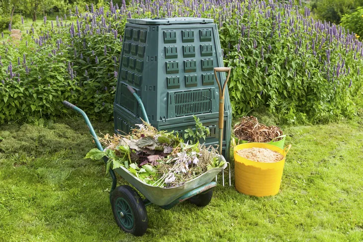 Des tapes faciles pour faire du compost ActiveBeat Your Daily