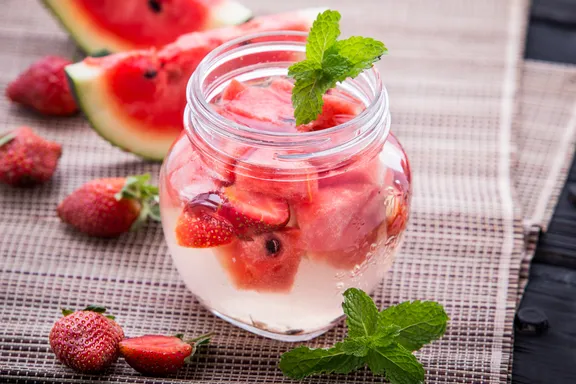 Quench That Thirst With Healthy, Infused Water Combinations