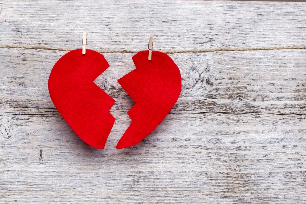 10 Reasons Why Heartbreak Can Really Damage Your Heart
