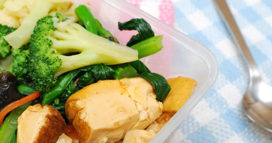 10 einfache Wege, um weniger Lebensmittel wegzuwerfen