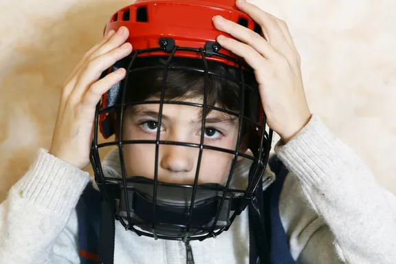 Most Hockey Helmets Fail to Protect Against Injury, Report Says
