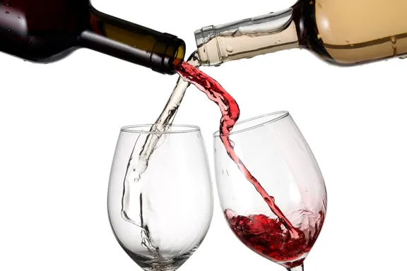 Vin blanc versus vin rouge