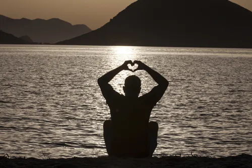 6 Wege, wie wir mit Yoga jung bleiben können