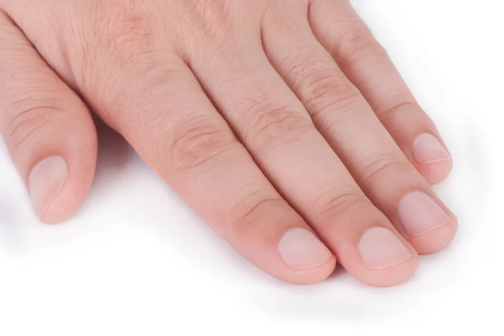 Pointons du doigt 6 problèmes de santé liés aux ongles