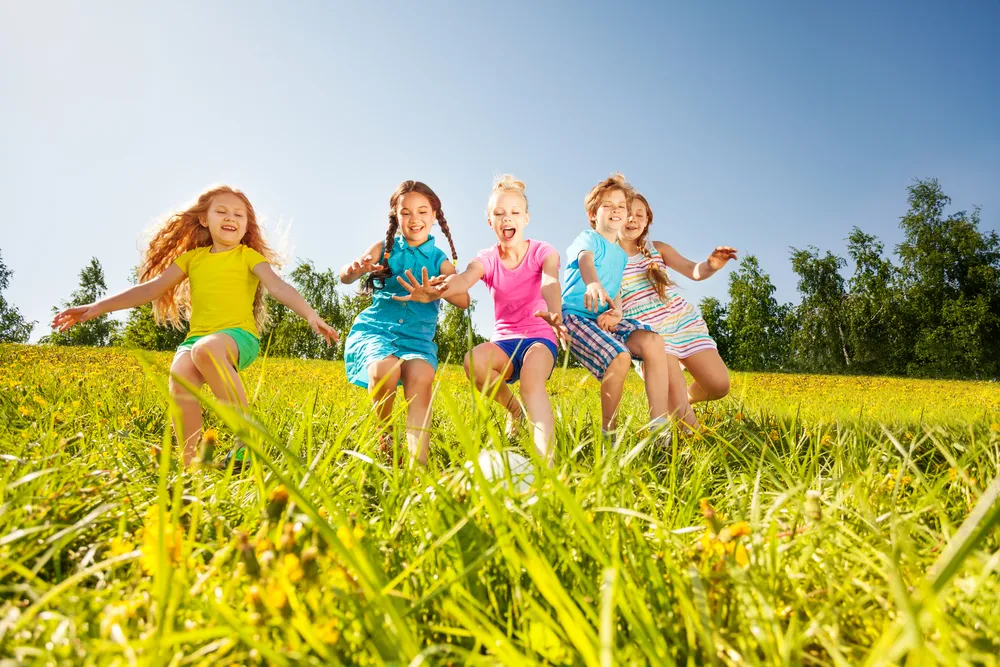6 Ways to Foster Healthy Social Skills in Children