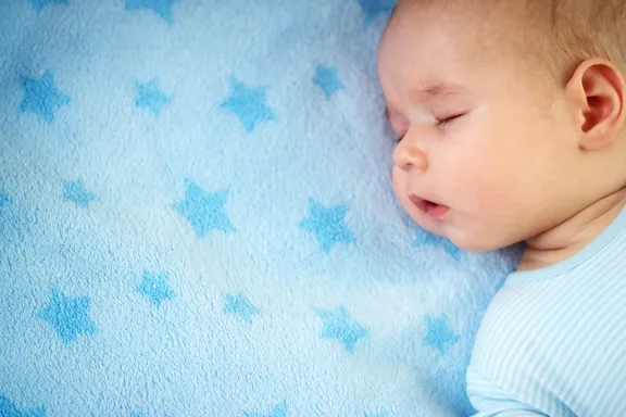 6 Tips to Lull your Child to Sleep Naturally