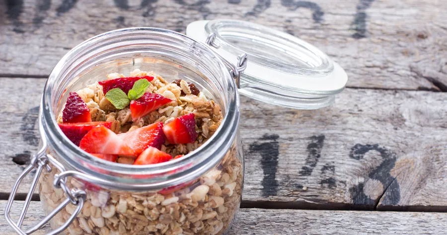 Crunch on This: 6 Must-Know Granola Facts