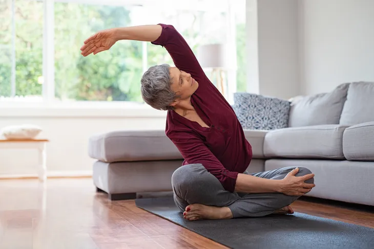 ActiveBeat Living Well - Seniors should stretch the major muscle