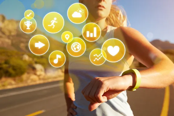 Ways Fitness Trackers Can Put Healthy Goals Off Track