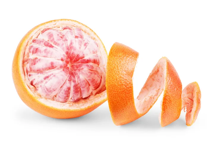 Grapefruit Guide: Nutrition, Benefits, Side Effects, and More