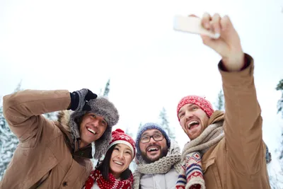 winter selfie friends