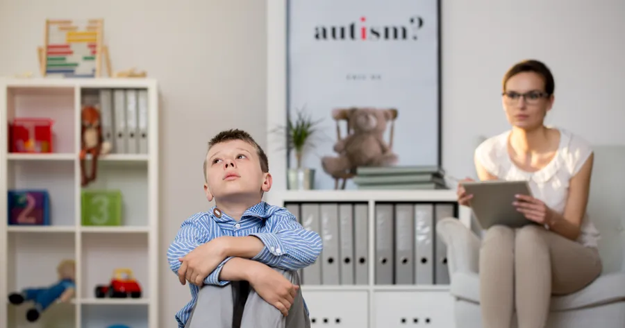 15 sintomas da síndrome de Asperger: Conheça os sinais
