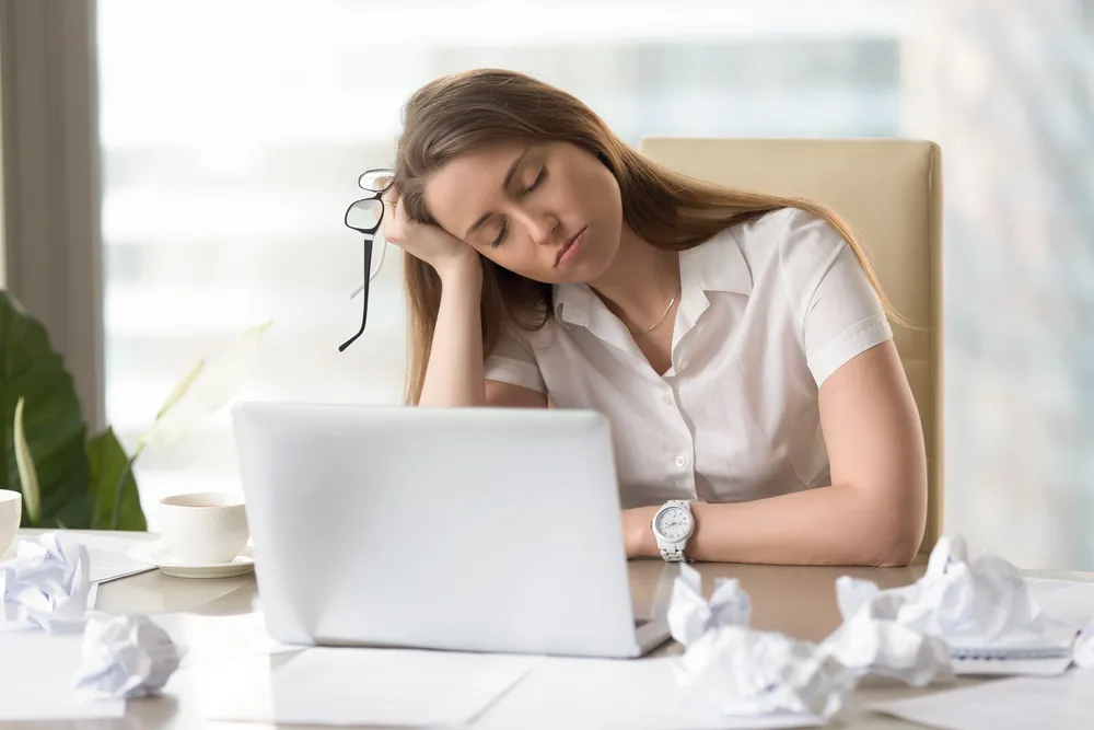 Don’t Fall Asleep on These 5 Signs of Narcolepsy