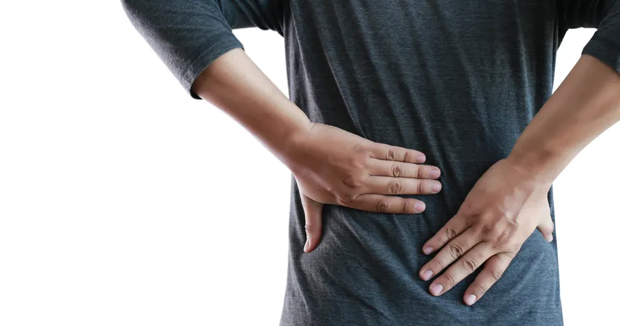 12 Early Symptoms of Kidney Stones