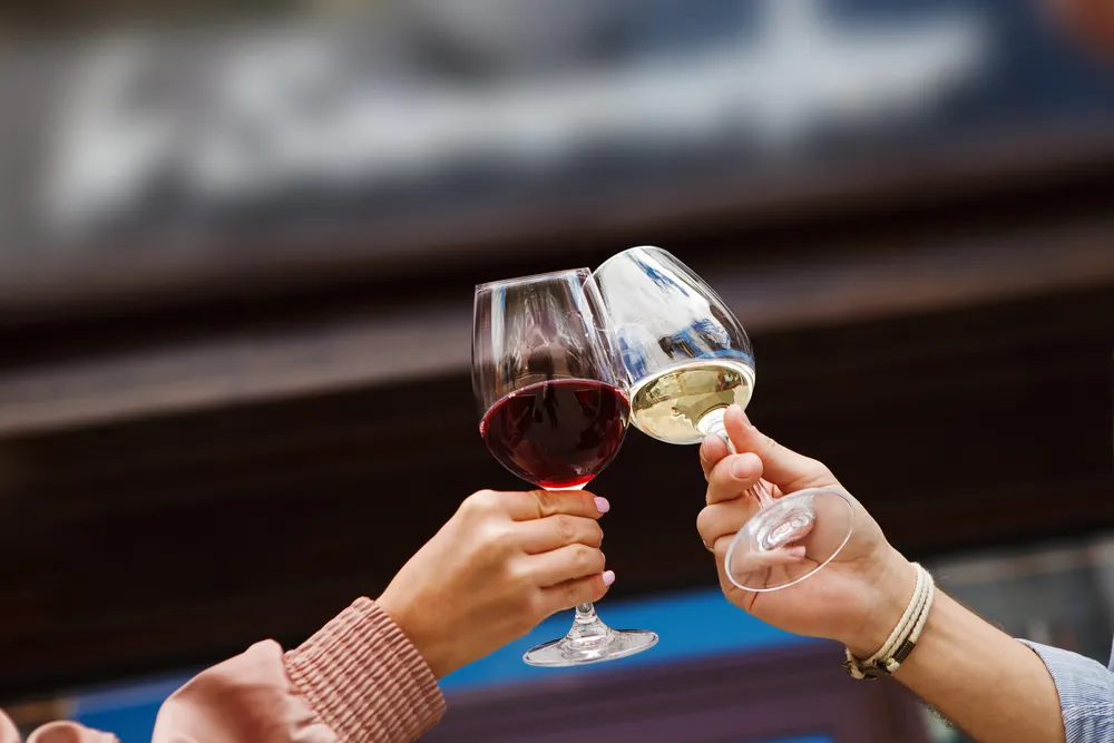 White Wine vs. Red Wine: Which Is Healthier?