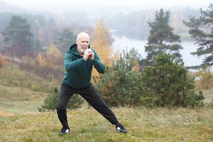 Lateral Squat exercise