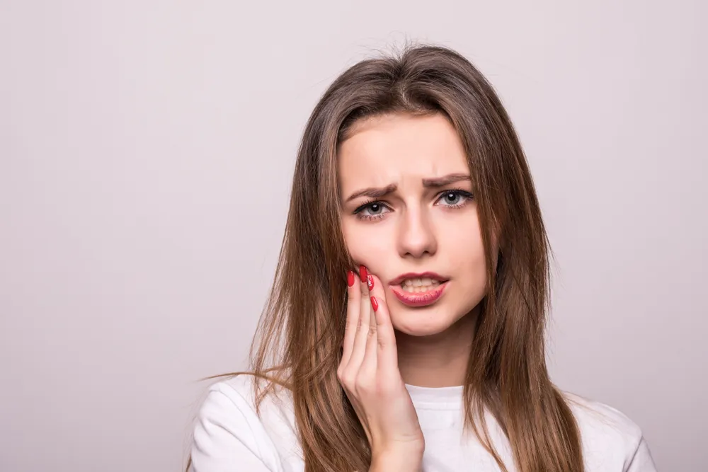 Canker Sore: Symptoms, Causes, Treatment, and Prevention