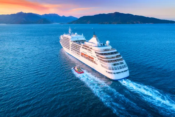 5 Affordable and Safe Cruises for Seniors in 2022