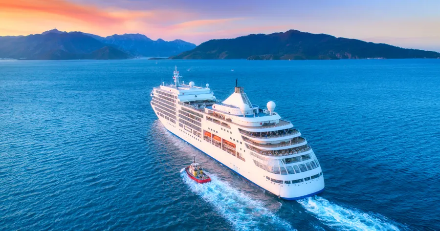 5 Affordable and Safe Cruises for Seniors in 2022