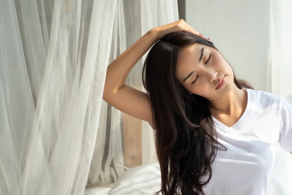 Trouble Sleeping? Try These Simple Stretches and Habits Before Bed