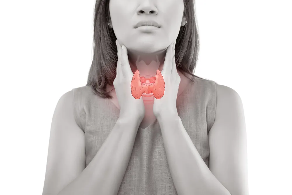 Dérèglement de la thyroïde : les signes principaux