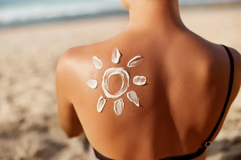 How Do The Chemicals in Sunscreen Protect Our Skin From Damage?