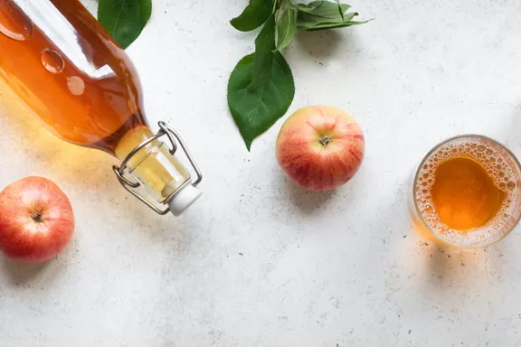 Usos Beneficiosos del Vinagre de Sidra de Manzana
