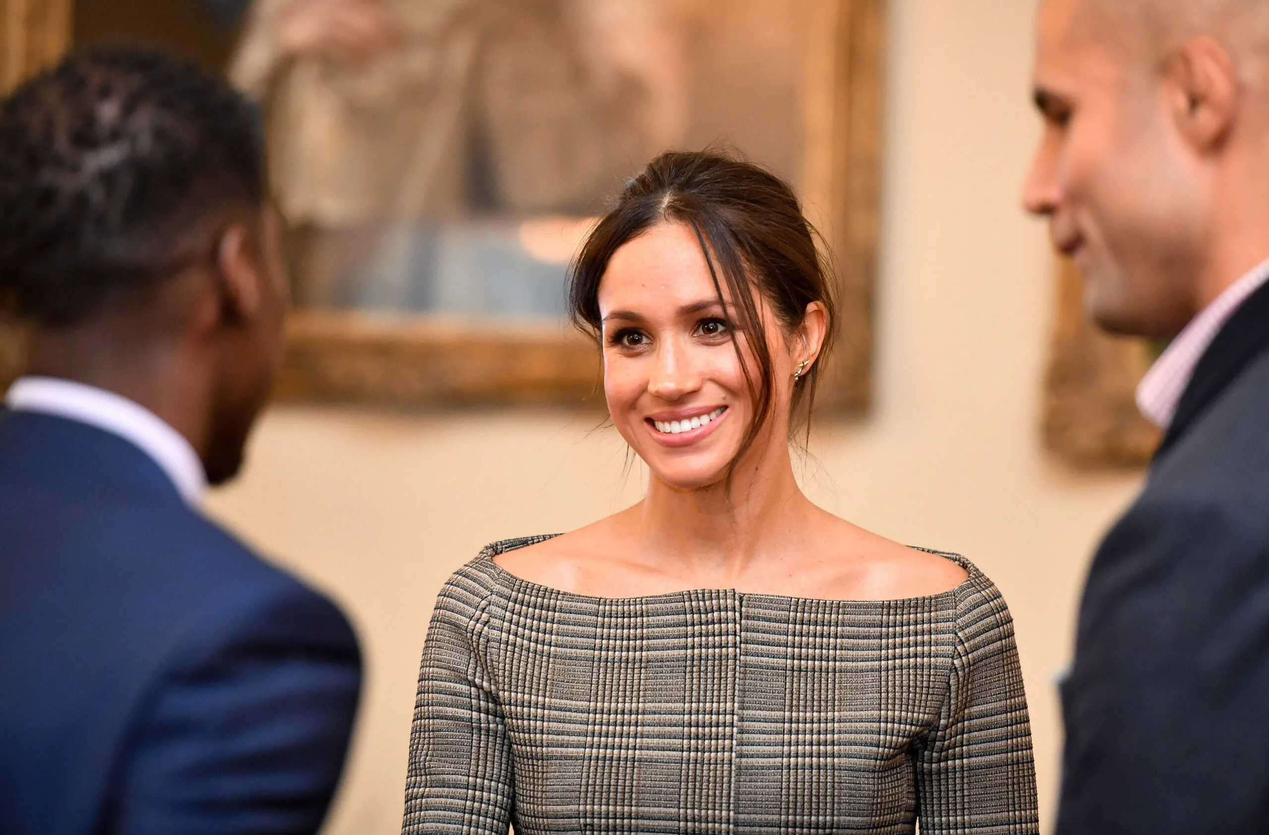 Meghan Markle Looks That The Queen Wouldn’t Approve Of
