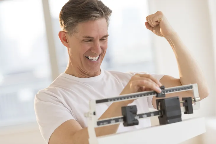 Why Do Men Lose Weight Faster Than Women?