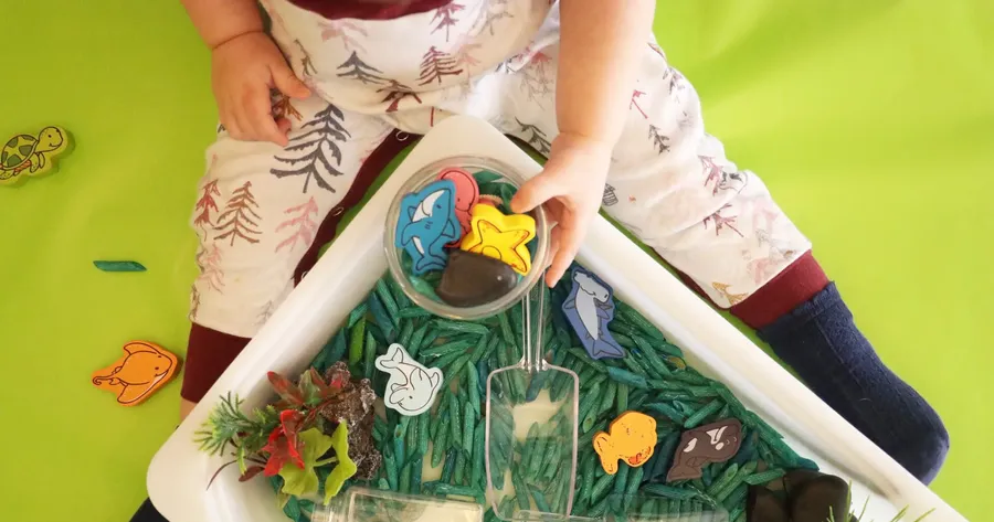 Under The Sea DIY Sensory Bin
